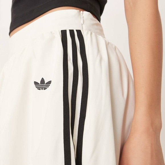 adidas Balloon Maxi Skirt - Picture 3 of 5